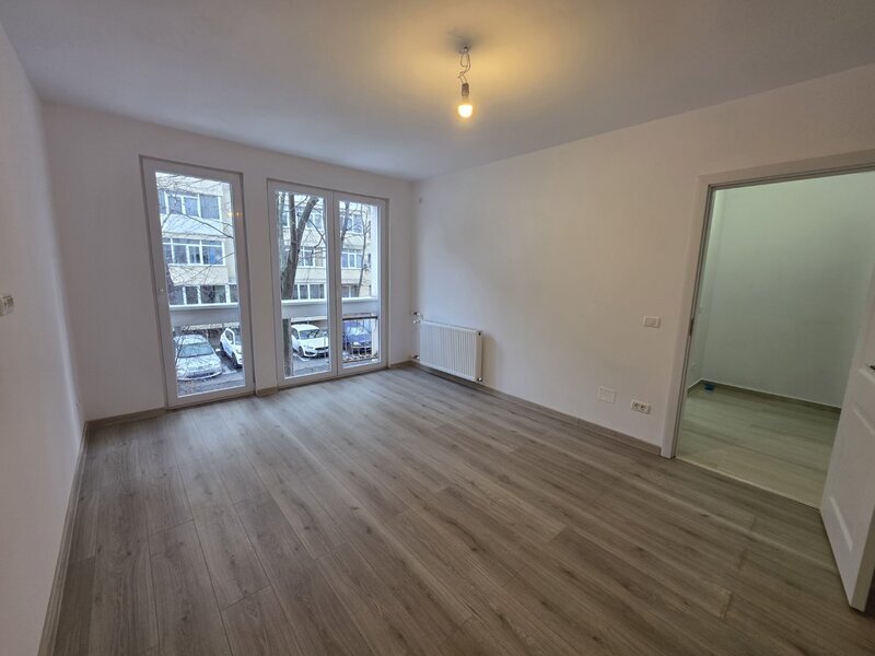 Titan, Aleea Barajul Cucuteni, apartament 3 camere