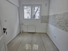 Titan, Aleea Barajul Cucuteni, apartament 3 camere